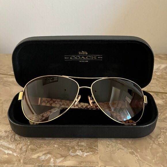 Coach Aviator Sunglasses - Picture 1 of 11